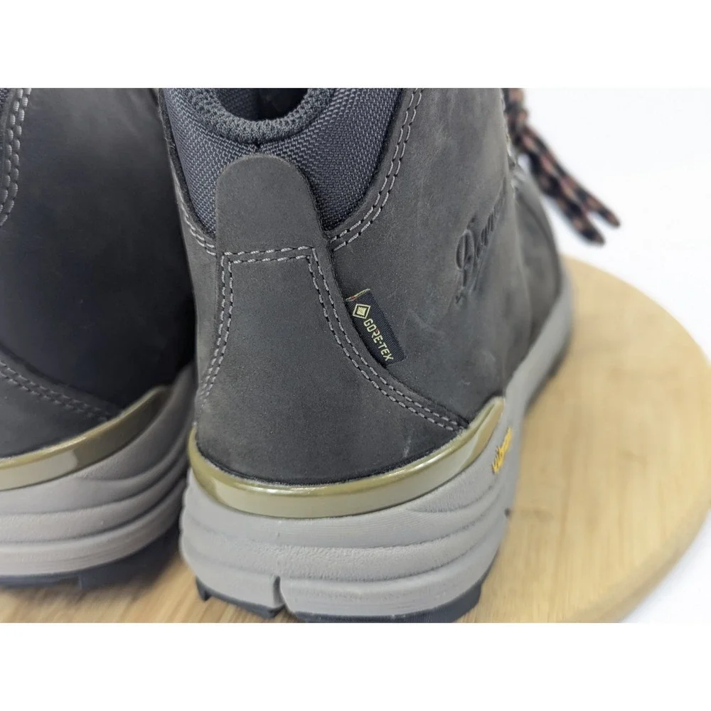 Danner Mountain 600 Leaf Obsidian Kangaroo GTX Hiking Boots 62306 Mens 10 D